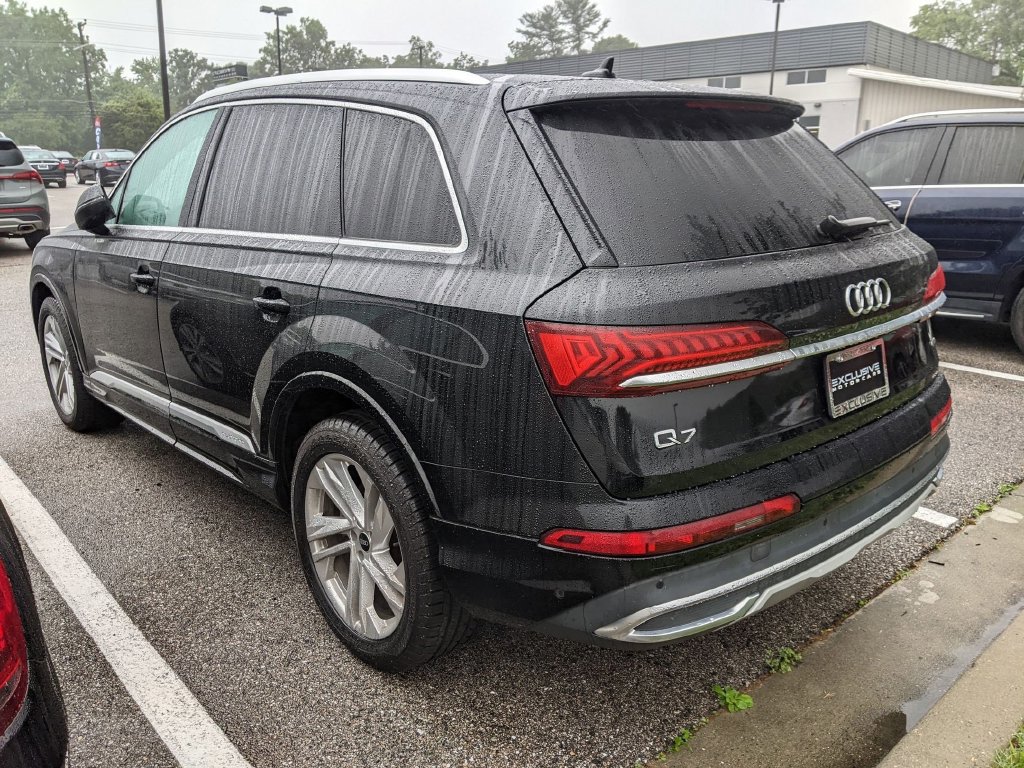 Used 2021 Audi Q7 3.0T Premium Plus AWD/4WD image 2