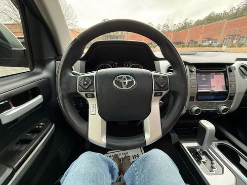 Used 2014 Toyota Tundra Limited image 36