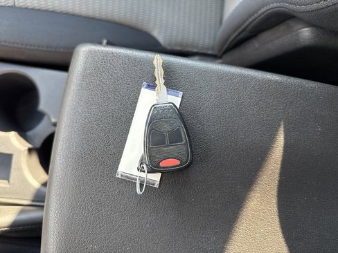 Used 2007 Dodge Nitro SLT w/ Trailer Tow Group image 25