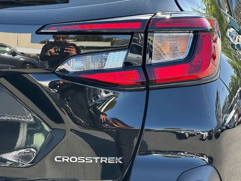 Used 2025 Subaru Crosstrek 2.5i Limited w/ Popular Package #3A AWD/4WD image 7