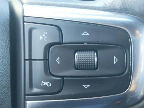 Used 2019 Chevrolet Blazer RS w/ LPO, Floor Liner Package image 22