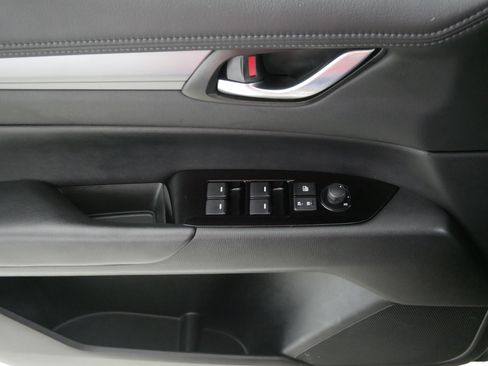 Used 2025 MAZDA CX-5 AWD 2.5 S w/ Select Package image 19