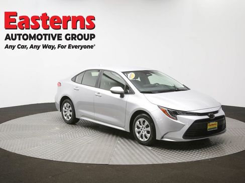 Used 2023 Toyota Corolla LE FWD image 45