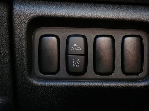 Used 2025 Mitsubishi Outlander Sport ES AWD/4WD image 17