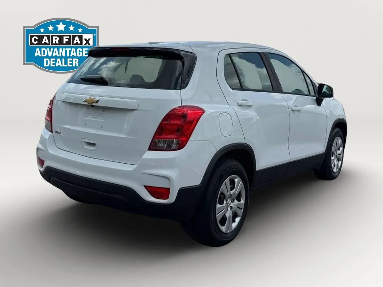 Used 2017 Chevrolet Trax LS FWD image 5