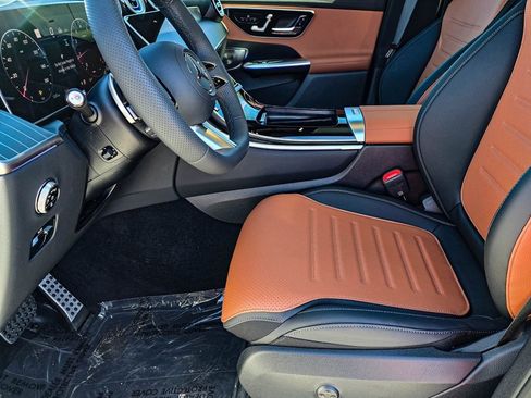 New 2026 Mercedes-Benz GLC 300 4MATIC image 16