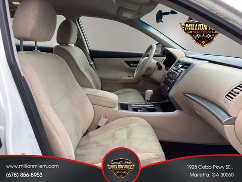 Used 2015 Nissan Altima 2.5 S w/ Power Driver Seat Package FWD image 18