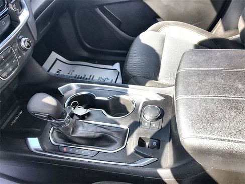 Certified 2023 Chevrolet Traverse LT image 20