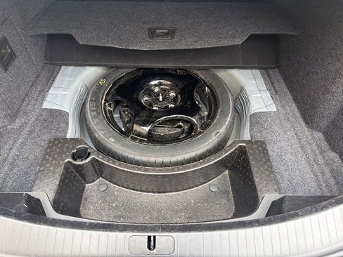 Used 2016 Cadillac XTS Luxury AWD/4WD image 45