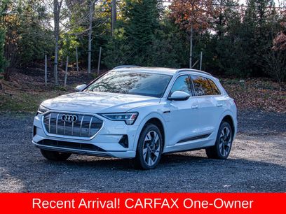 Used 2021 Audi e-tron Premium Plus w/ Premium Plus Package
