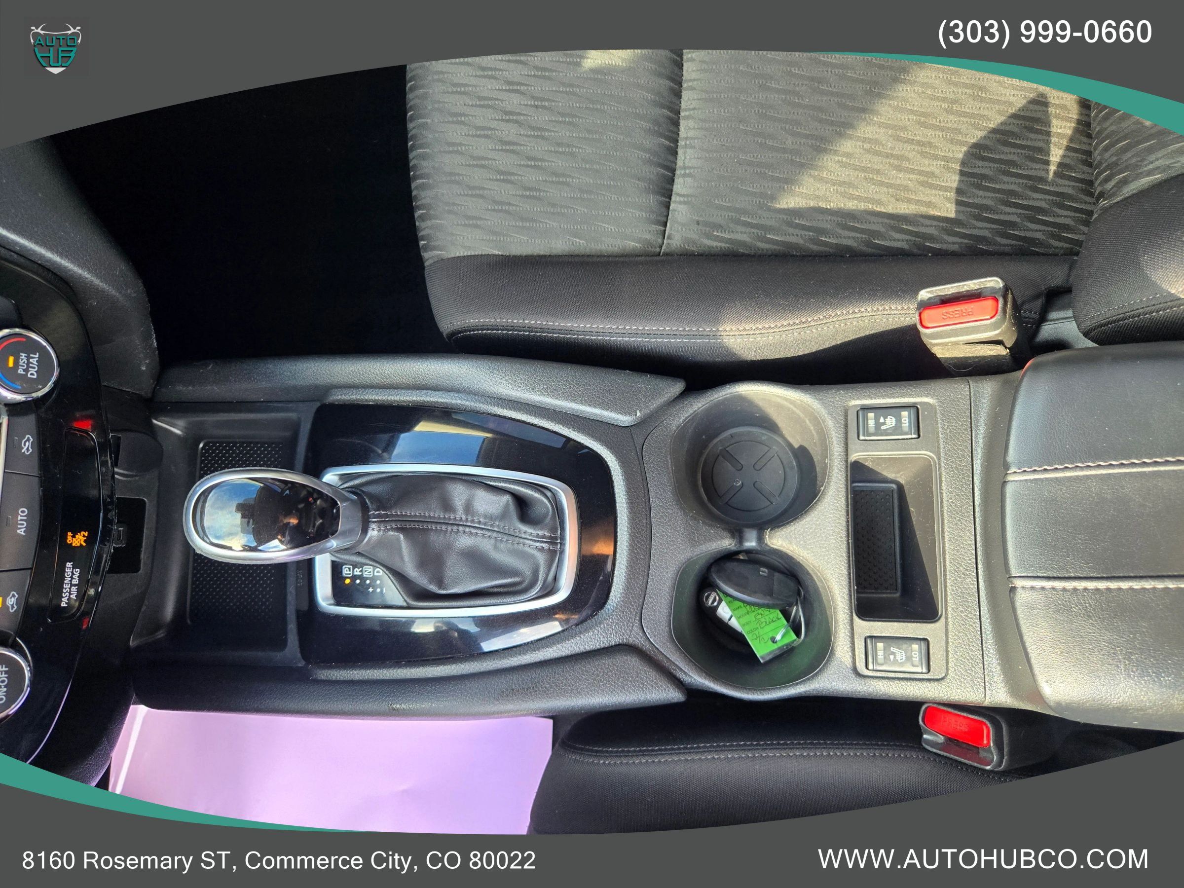 Used 2019 Nissan Rogue SV AWD/4WD image 17