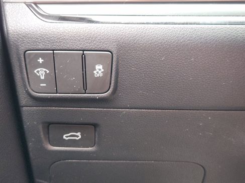 Used 2025 Kia K5 GT w/ GT1 Package FWD image 23