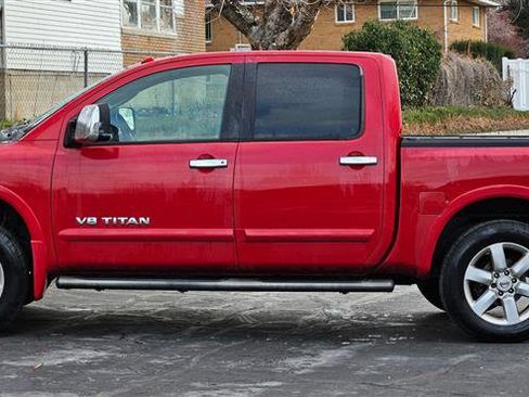 Used 2008 Nissan Titan 4x4 Crew Cab image 2