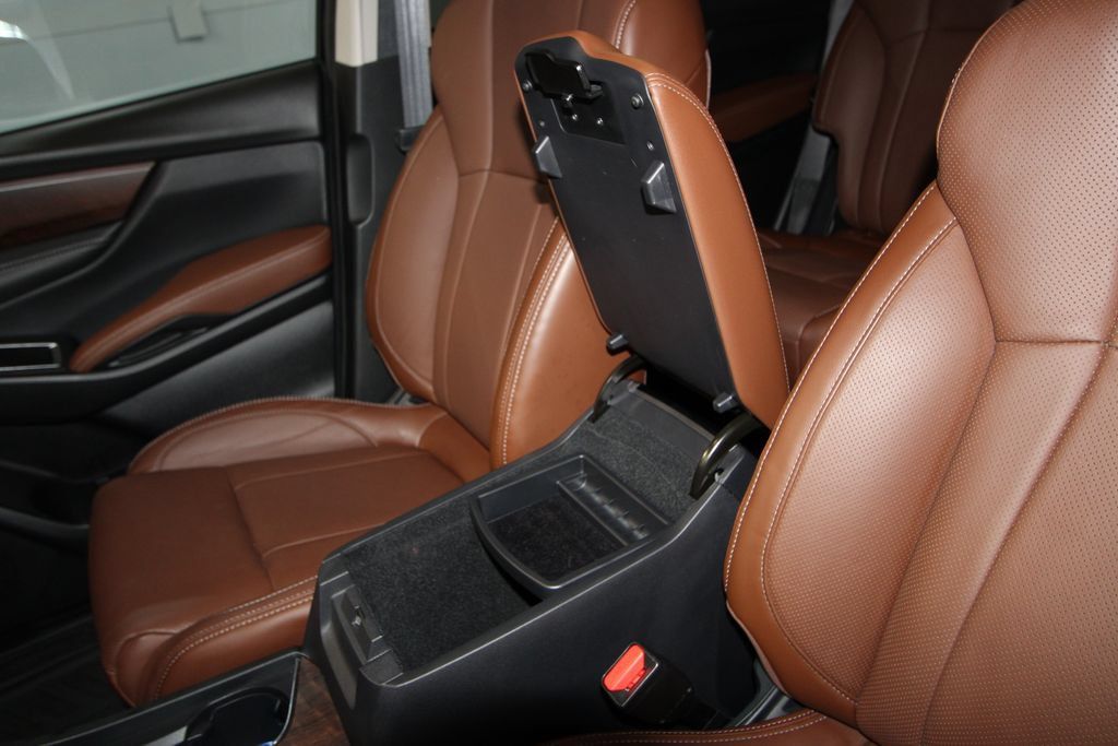 Used 2025 Subaru Ascent Touring w/ Popular Package #2 AWD/4WD image 21