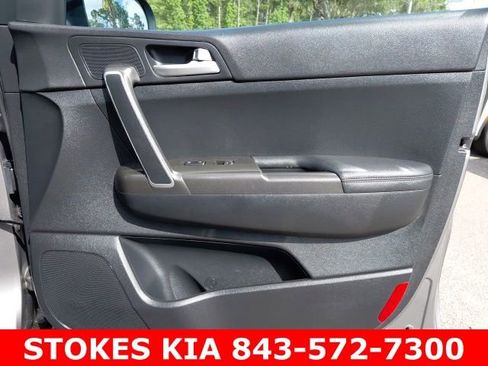 Used 2019 Kia Sportage LX FWD image 23