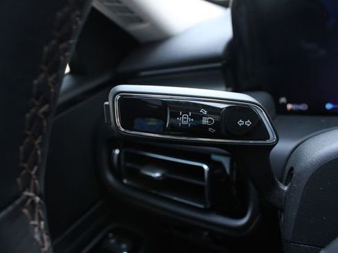 New 2026 Lincoln Aviator AWD image 11