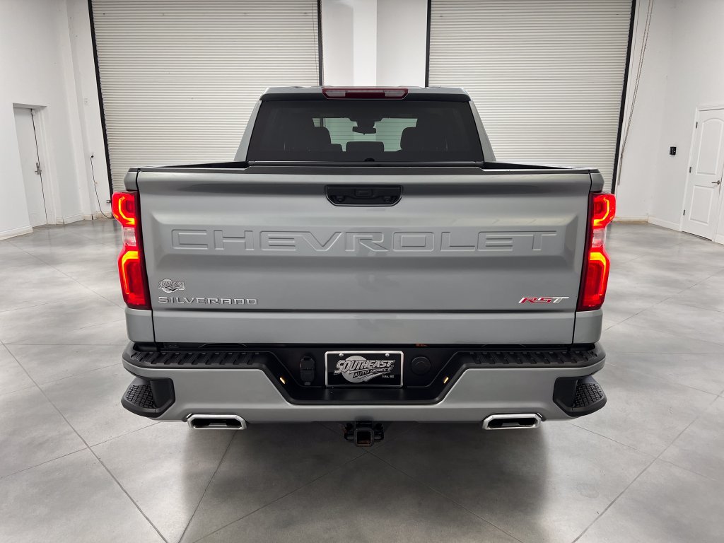 Used 2024 Chevrolet Silverado 1500 RST AWD/4WD image 8