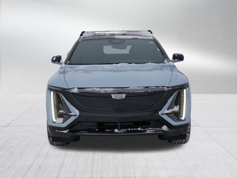 New 2026 Cadillac Lyriq Premium Sport image 2
