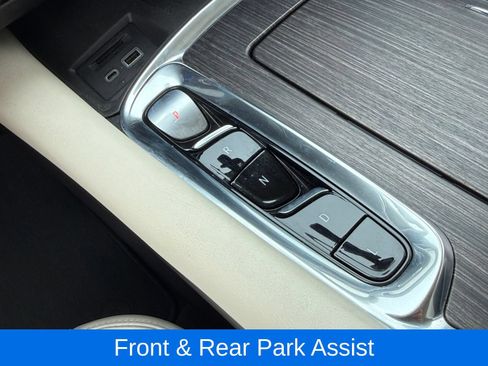 Used 2023 Buick Enclave Avenir w/ Avenir Technology Package AWD/4WD image 36