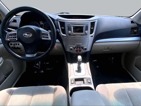 Used 2014 Subaru Legacy 2.5i Premium AWD/4WD image 15