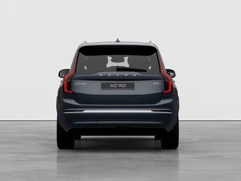 New 2026 Volvo XC90 B6 Plus w/ Protection Package Premier image 3