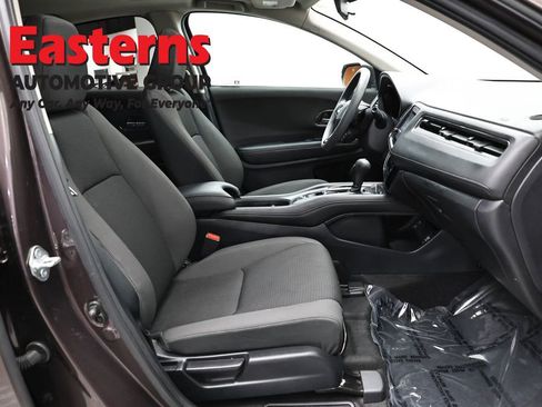 Used 2021 Honda HR-V EX image 23