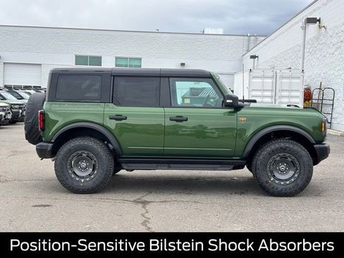 New 2025 Ford Bronco Badlands image 6