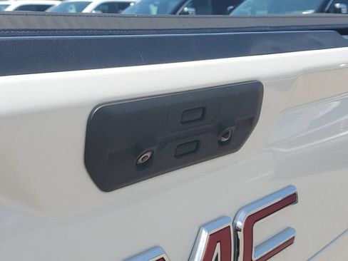 Used 2019 GMC Sierra 1500 SLT w/ SLT Premium Package AWD/4WD image 15