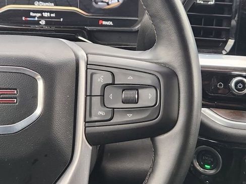 Used 2025 GMC Sierra 1500 SLT image 29