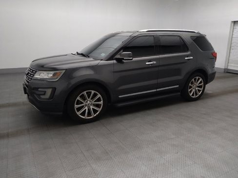 Used 2016 Ford Explorer Limited FWD image 2