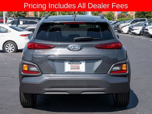 Used 2021 Hyundai Kona SEL FWD image 4