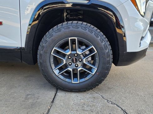 New 2026 GMC Terrain AT4 w/ Convenience Package III image 53