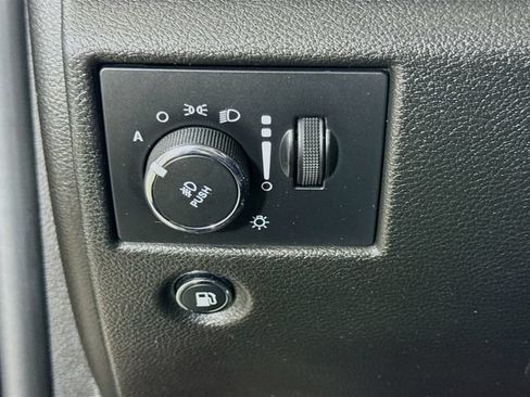 Used 2021 Jeep Grand Cherokee Laredo X AWD/4WD image 10