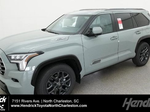 New 2026 Toyota Sequoia Platinum AWD/4WD image 1