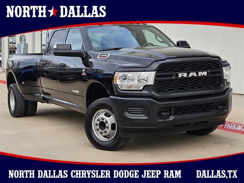 Used 2022 RAM 3500 Tradesman image 1