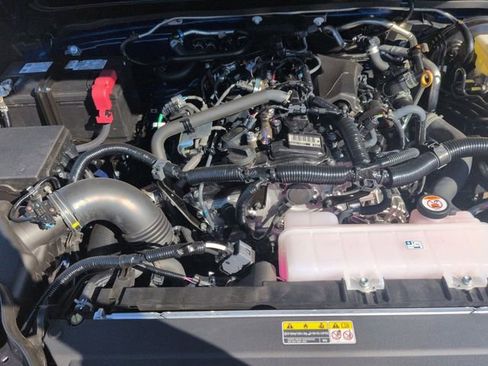 New 2025 Toyota Tacoma TRD Off-Road image 30