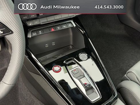 New 2026 Audi RS 3 AWD/4WD image 34
