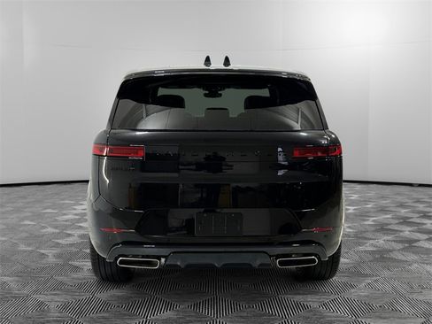 New 2026 Land Rover Range Rover Sport Dynamic SE image 4