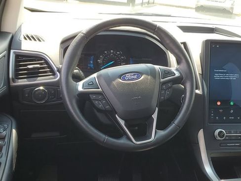 Used 2022 Ford Edge SEL w/ Convenience Package AWD/4WD image 12
