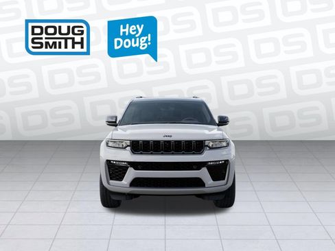 New 2026 Jeep Grand Cherokee L Summit AWD/4WD image 6