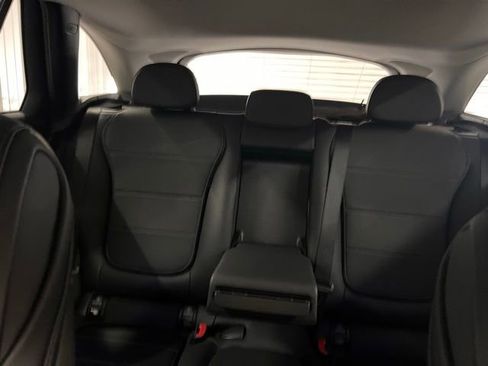 Used 2023 Mercedes-Benz GLC 300 GLC 300 image 14