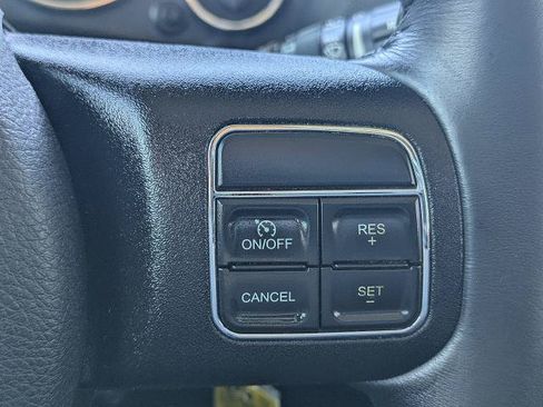 Used 2018 Jeep Wrangler Sport AWD/4WD image 24