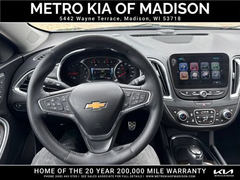 Used 2017 Chevrolet Malibu Premier w/ Driver Confidence Package FWD image 17
