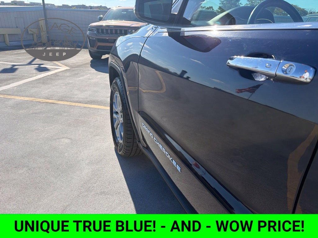 Used 2014 Jeep Grand Cherokee Limited AWD/4WD image 13