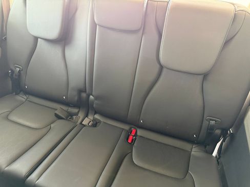 Used 2026 Kia Carnival FWD image 31