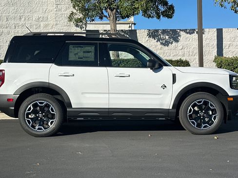 New 2025 Ford Bronco Sport Outer Banks w/ Outer Banks Tech Package+ image 3