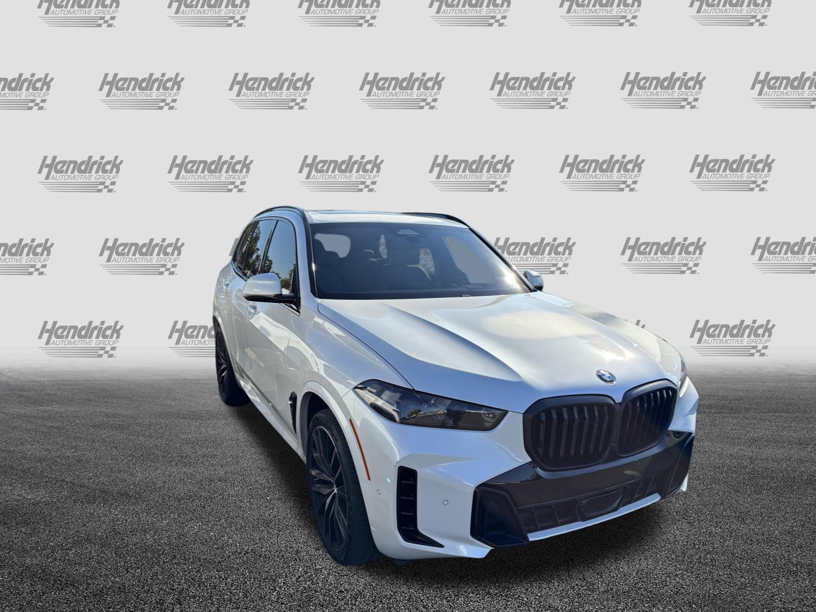 Certified 2024 BMW X5 xDrive40i w/ Executive Package AWD/4WD image 2