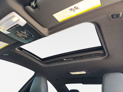 Used 2020 BMW M4 Coupe w/ Competition Package image 33