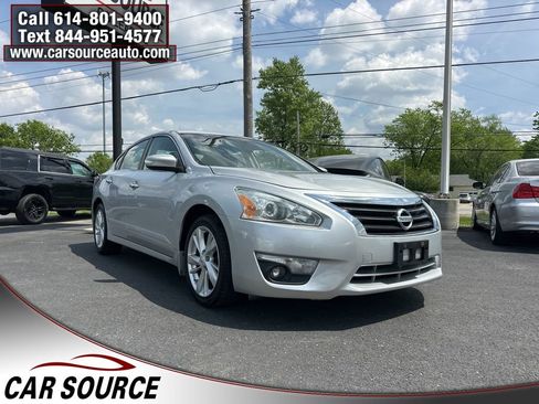 Used 2014 Nissan Altima 2.5 SL w/ Technology Package FWD image 4