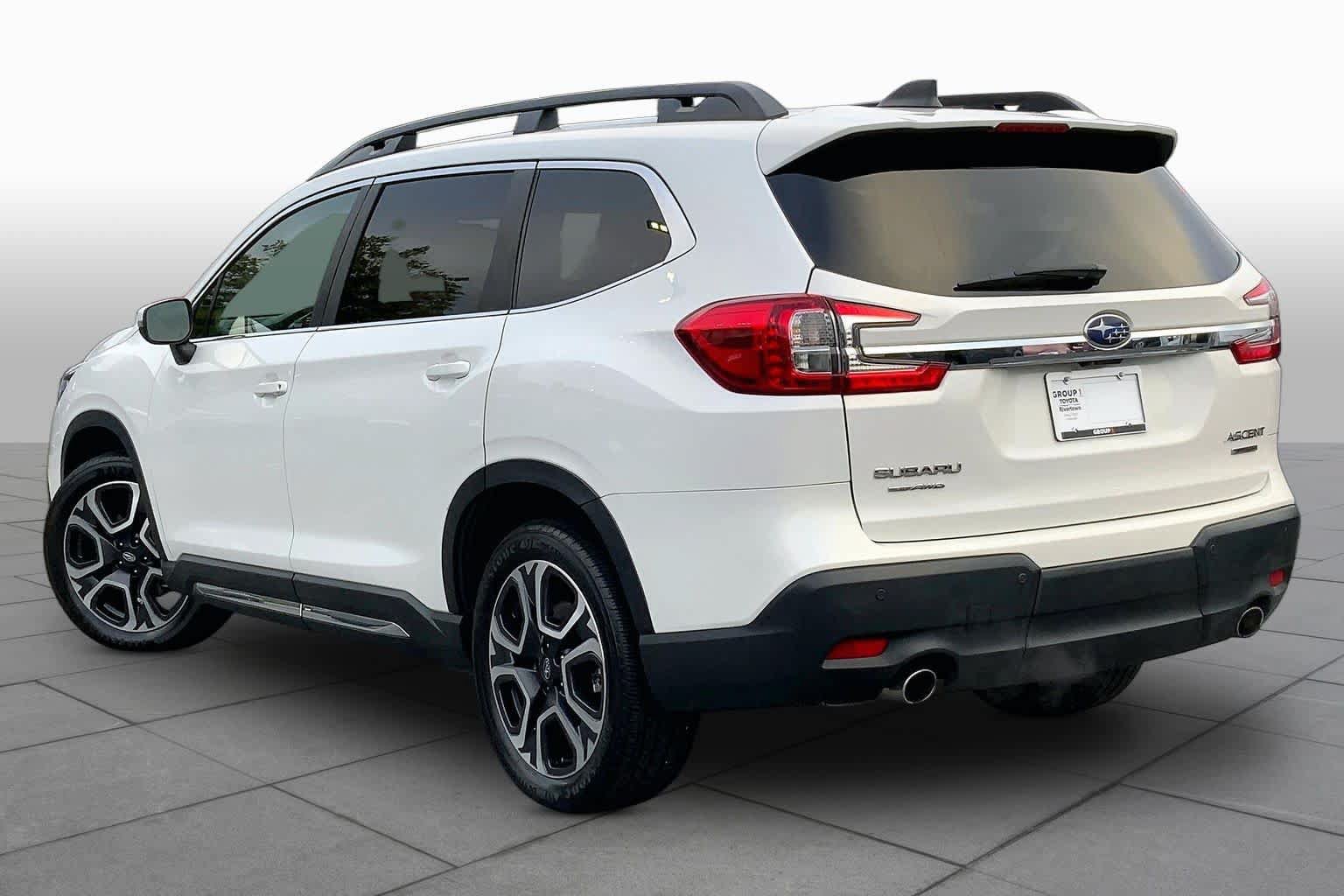 Used 2023 Subaru Ascent Limited AWD/4WD image 11